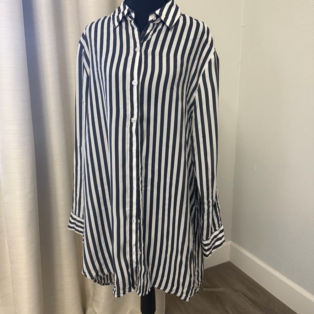 Summersalt Striped Black and White Swim Cover-Up - Picture 2 of 7